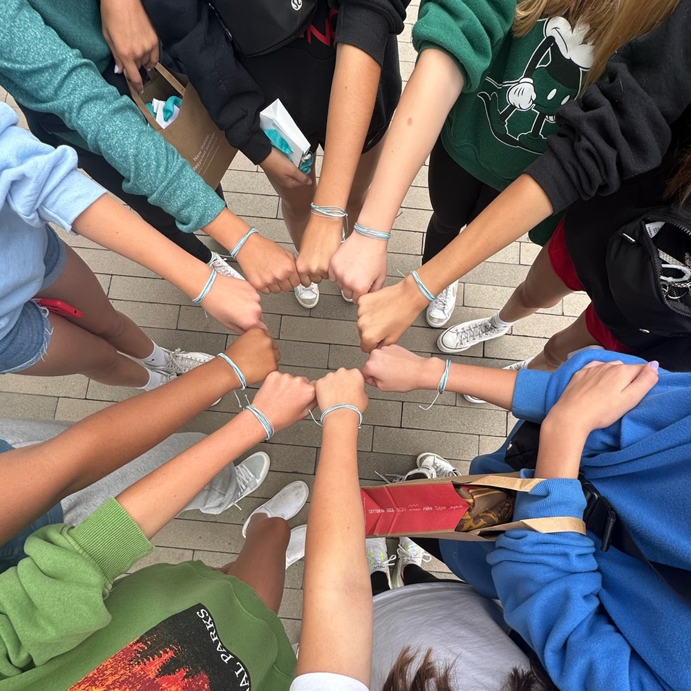 Meet your Posher, Mia-kate